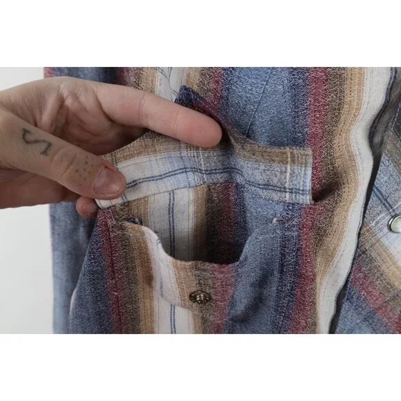 Vintage 70s Streetwear Mens Large Rainbow Striped Western Snap Button Shirt - Picture 5 of 13